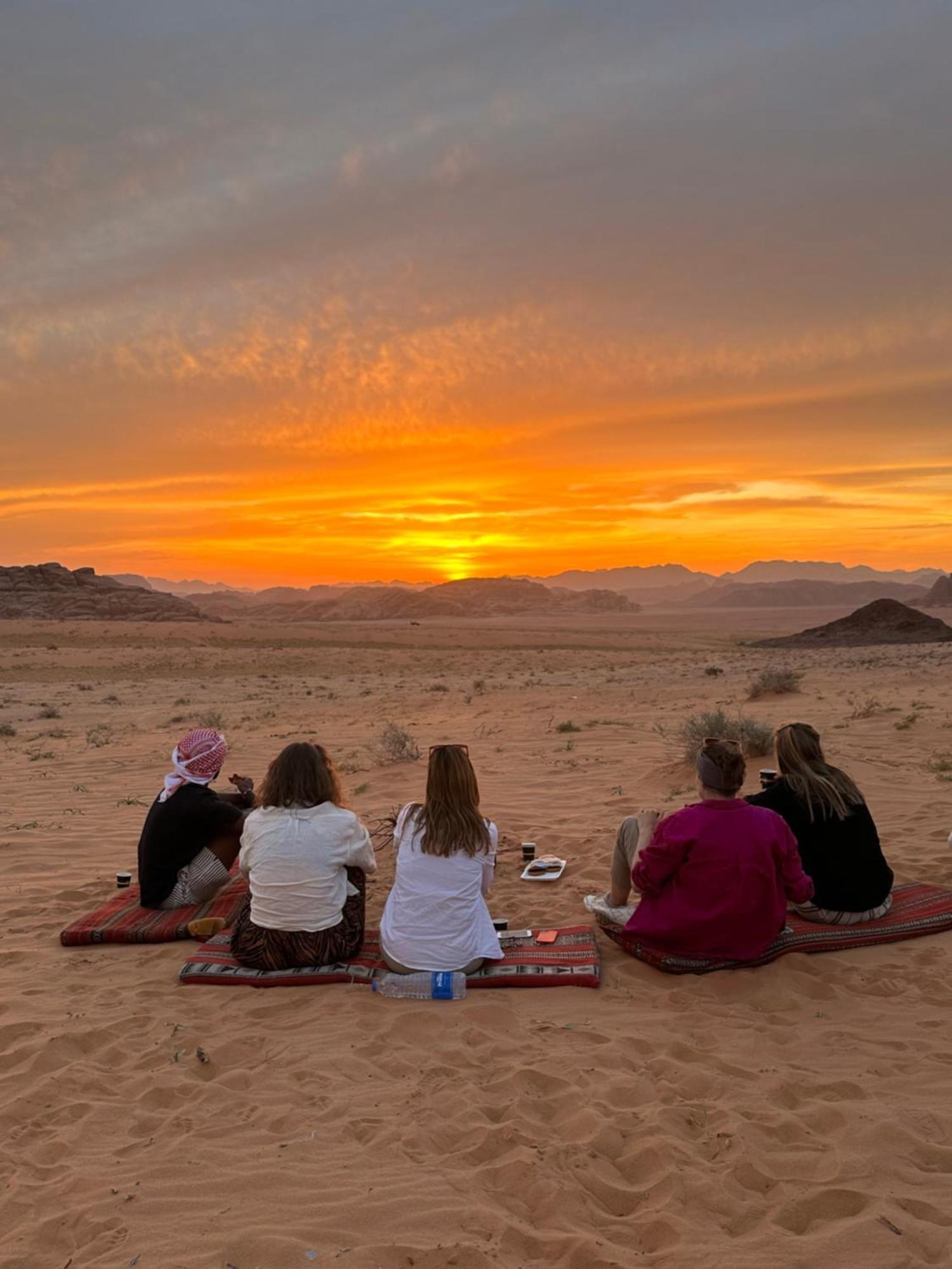 Sunset Dreams Camp Leilighet Wadi Rum Eksteriør bilde