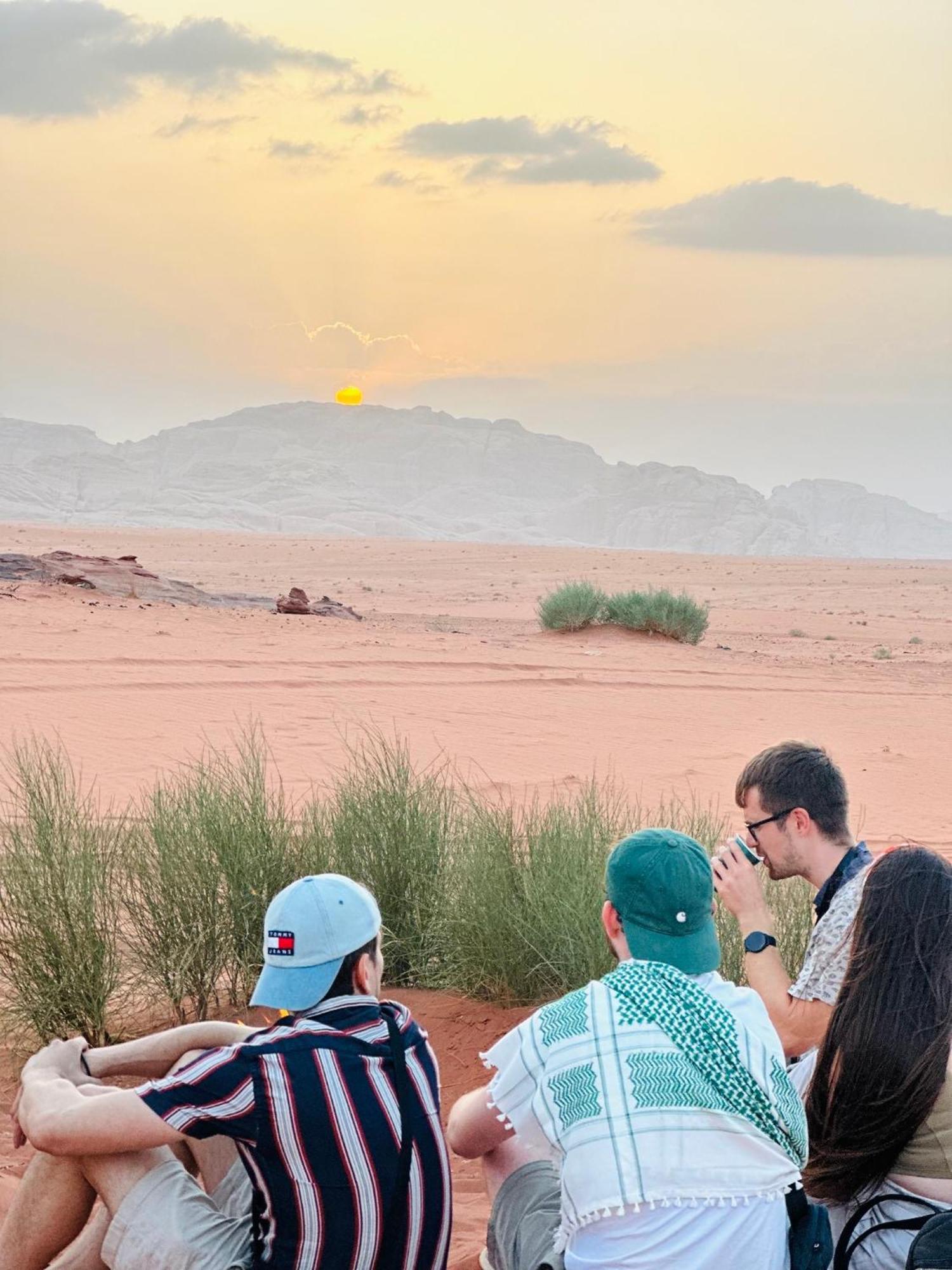 Sunset Dreams Camp Leilighet Wadi Rum Eksteriør bilde